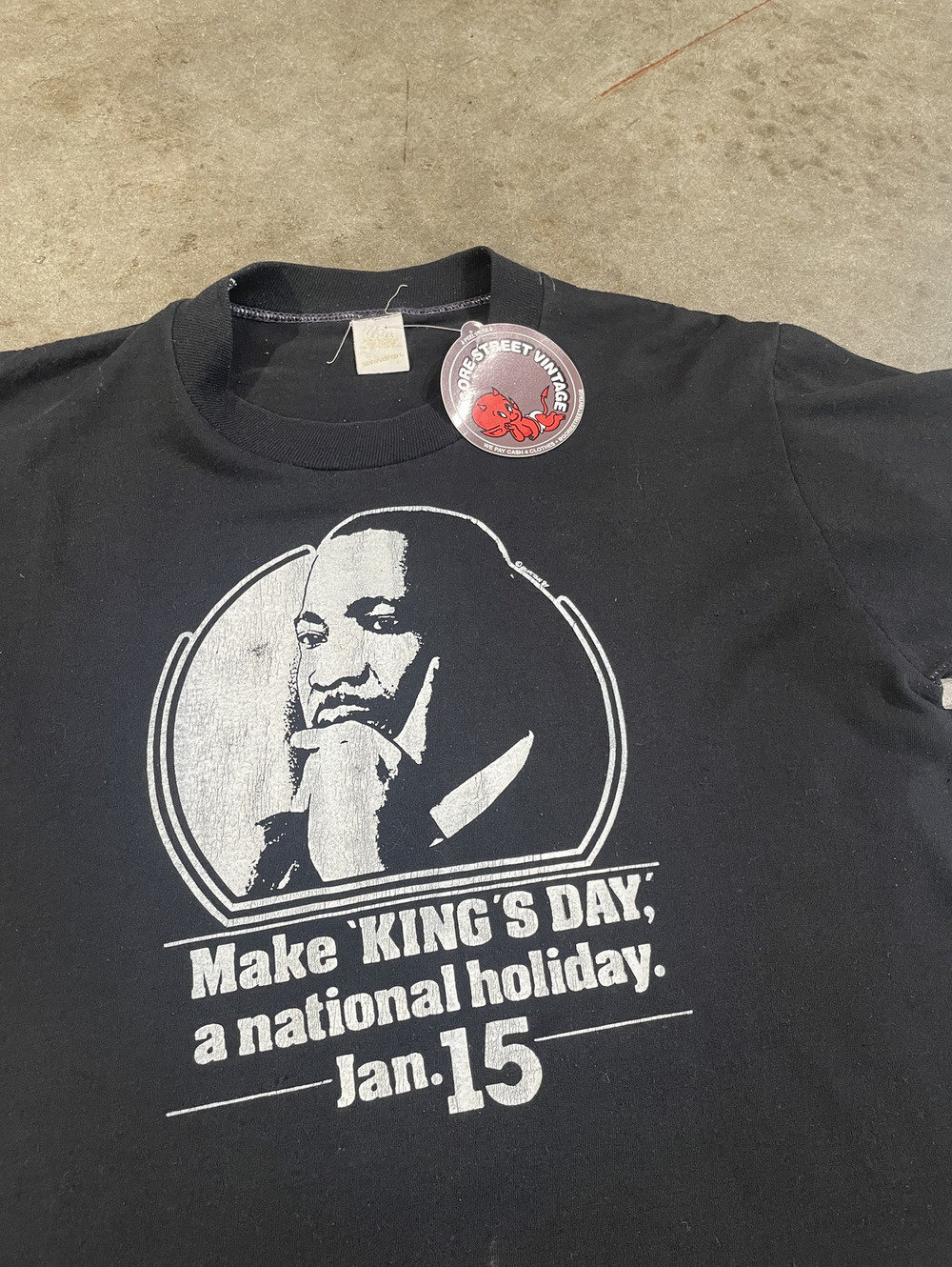 Vintage 80s Martin Luther King Jr Tee L 19x27
